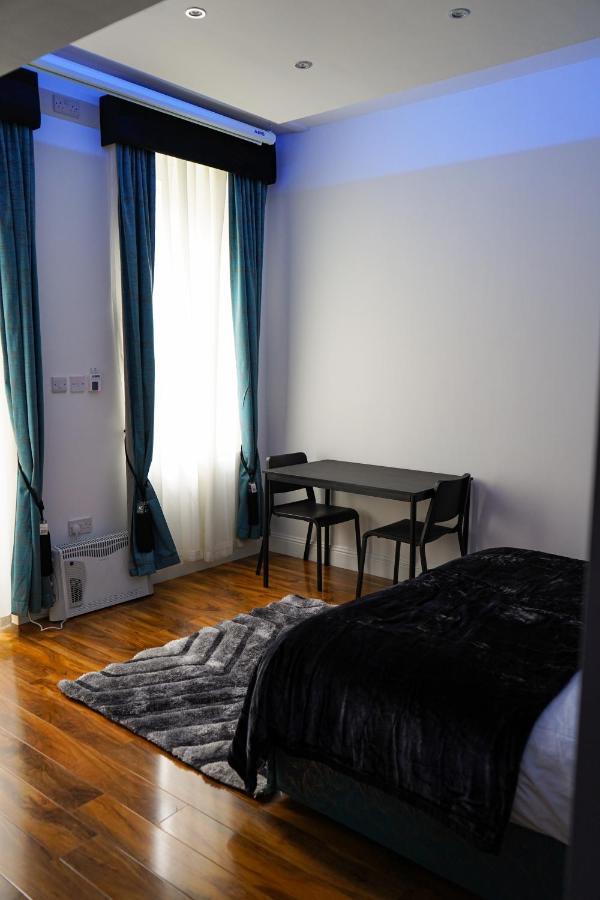 Novana Aparthotel กลาสโกว์ ภายนอก รูปภาพ